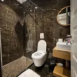 Urban 5 招待所