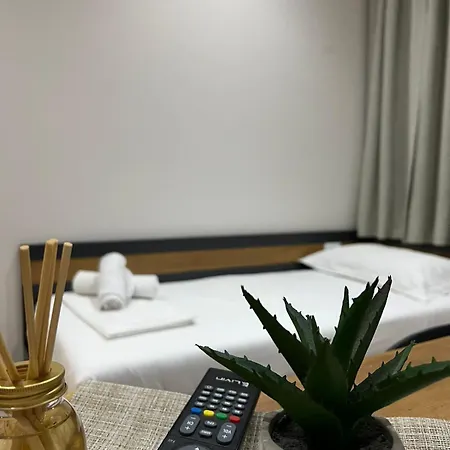 招待所 Urban 5 3*