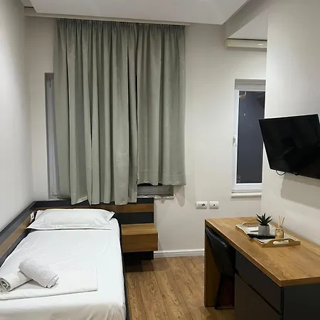 Urban 5 Tirana