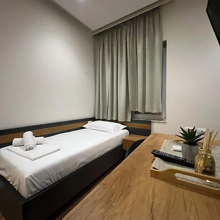 招待所 Urban 5 3*