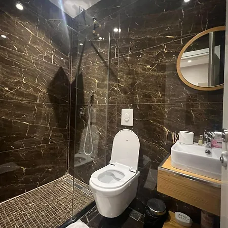 Guest house Urban 5 *